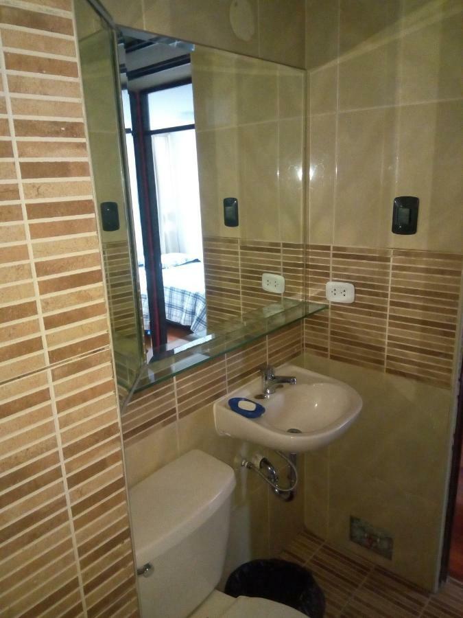 Blue Coast Lima Private Rooms Bagian luar foto